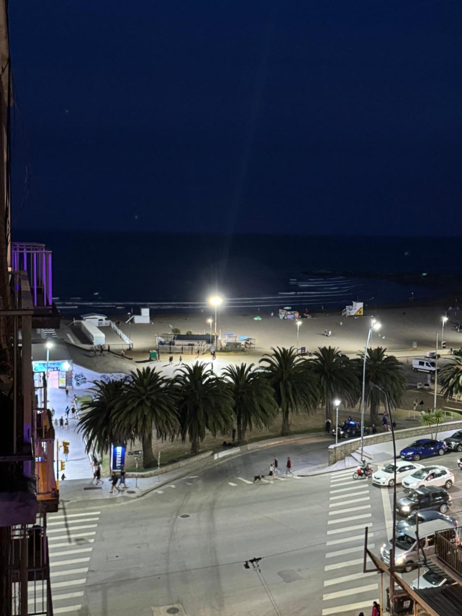 Apartamento Departamento Alsina Y La Costa *
